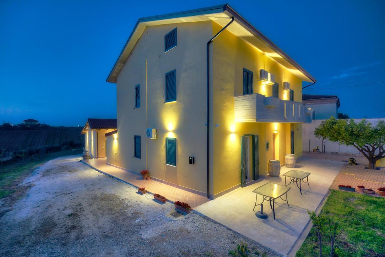 La Casa Del Vino - B&B Tollo Exteriér fotografie